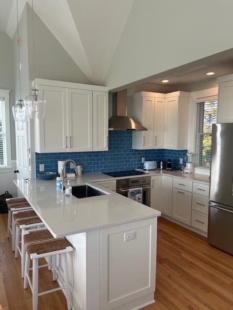 Remodeled kitchen at 907 Bramble